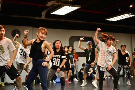 Hip hop dance studio. Things To Know About Hip hop dance studio. 
